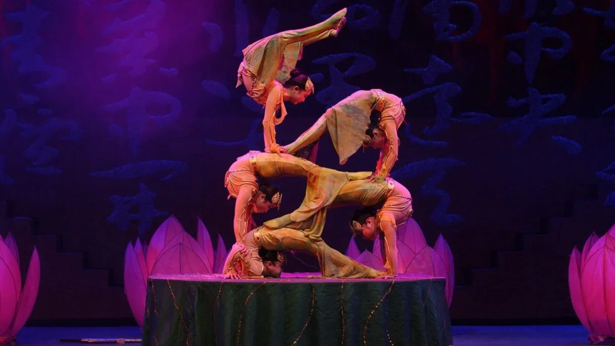 Chinese Acrobatics: Ancient Roots, Modern Brilliance