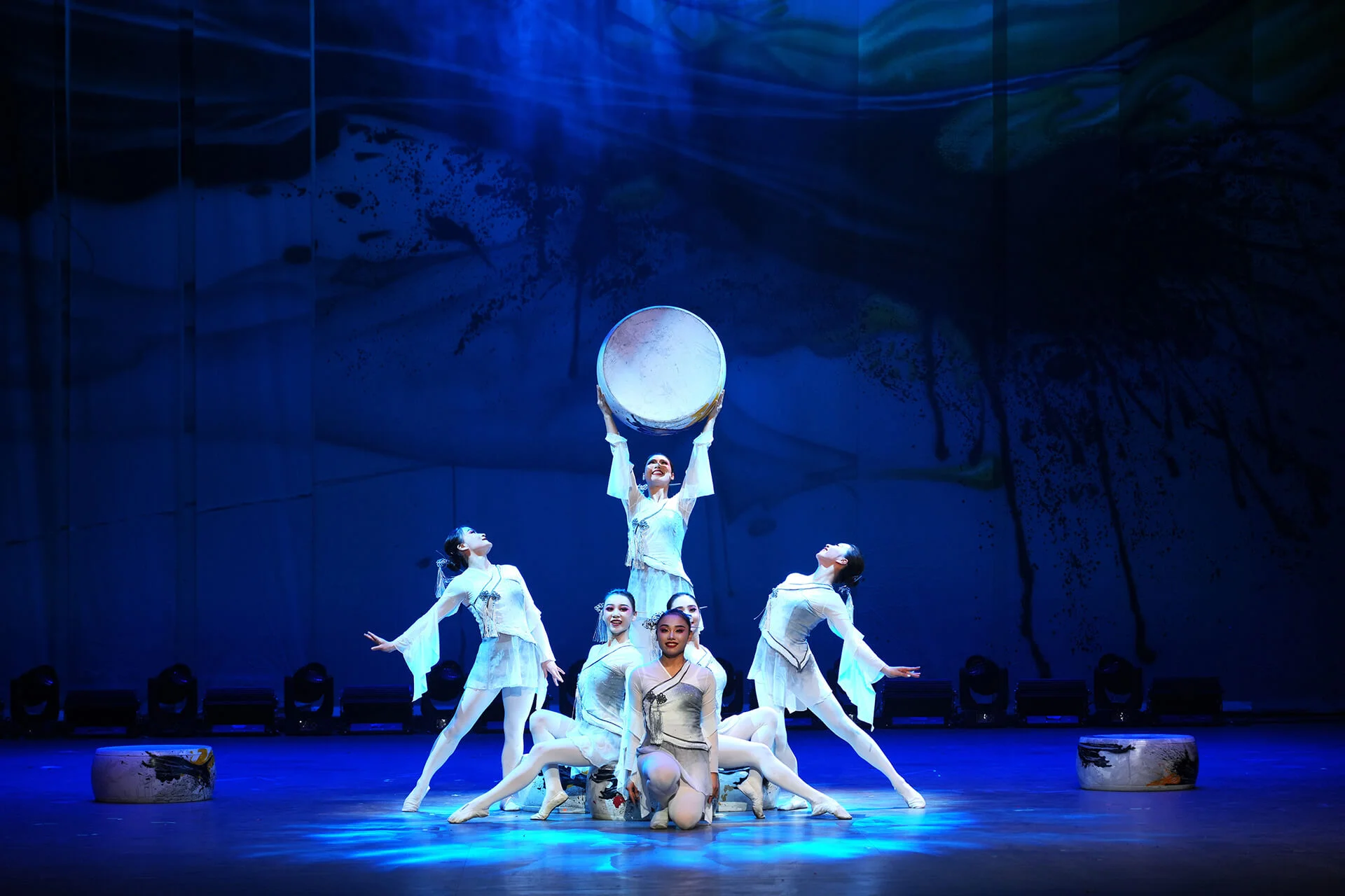 登峰造'技'——中国杂技团建团75周年精品展演