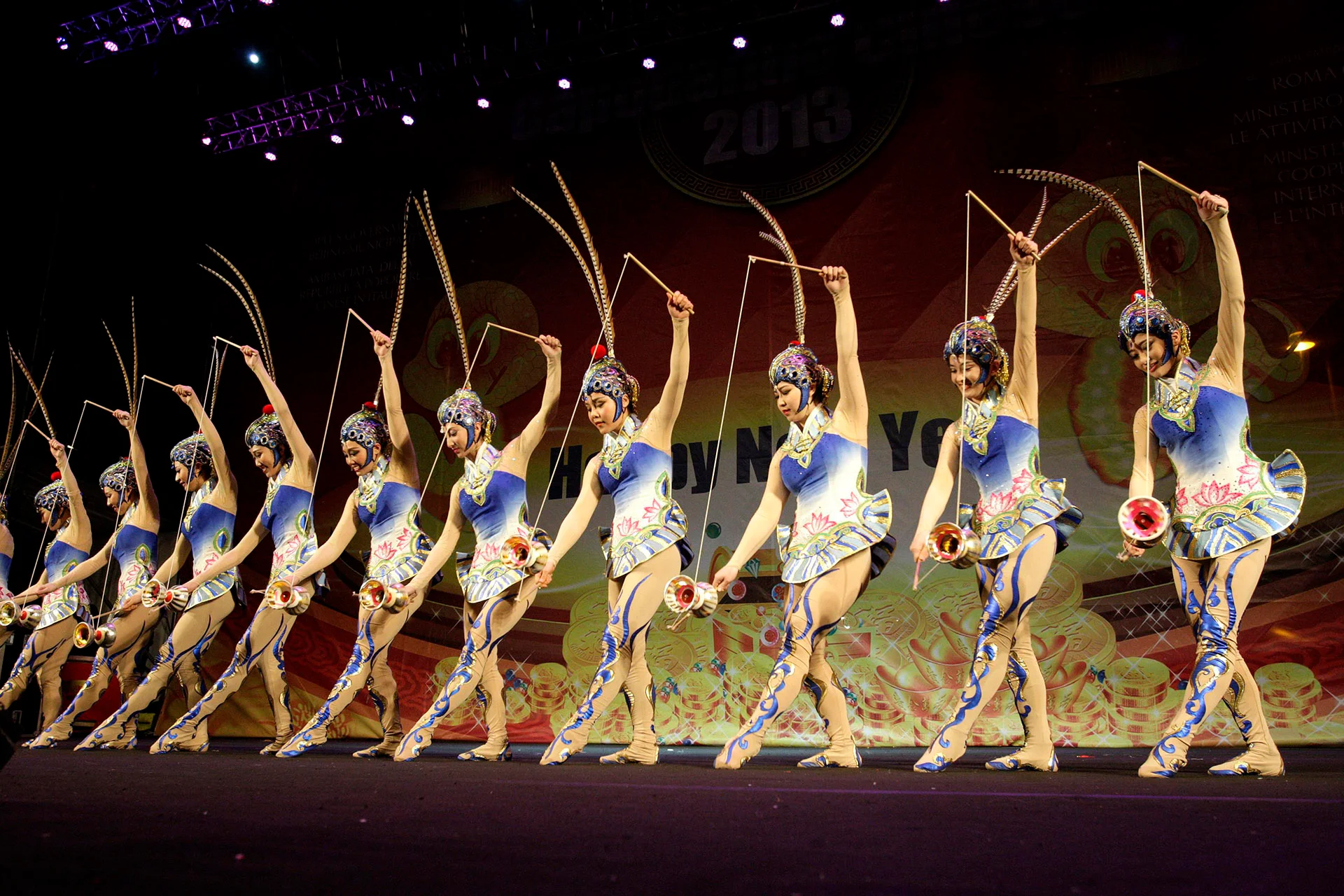 北京红剧场杂技演出精彩剧照